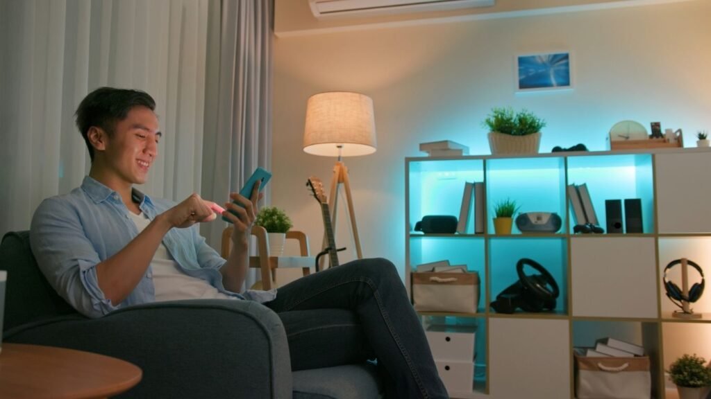 Home Device DecorAdTech